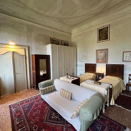 Villa Country Mansion 8500Squarefeet San Pietro Viminario Luaran gambar